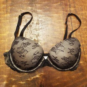 EUC 34D Victoria's Secret Biofit Full Coverage Bra